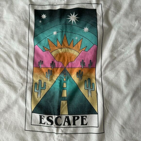 Vintage "Escape" Dessert White T Shirt Fruit of the Loom Heavy Duty Cotton - Picture 2 of 11